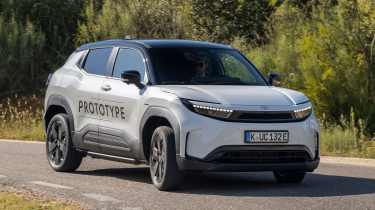 Toyota Urban Cruiser - front cornering