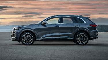 2024 Audi Q5 - side static