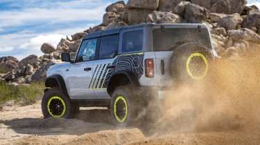 Ford Bronco RTR - dynamic rear 3/4