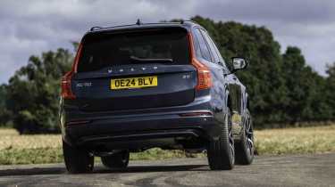 Volvo XC90 B5 - rear full width