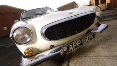 Volvo P1800