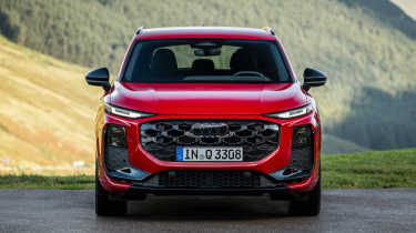 Audi Q3 - full front