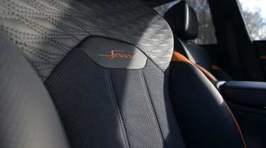 Bentley Bentayga Speed - seat