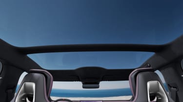 Xiaomi SU7 - sunroof
