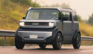 Dacia Hipster concept - front action