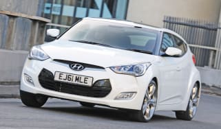 Hyundai Veloster front cornering