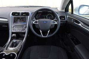 Ford Mondeo - dash