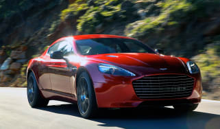 Aston Martin Rapide S front tracking