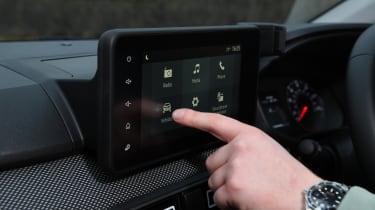 Dacia Sandero 1.0 TCe Expression screen