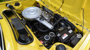  Mk1 Civic and Honda e - Civic engine bay