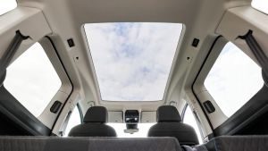 VW Caddy 2020 MPV - glass roof