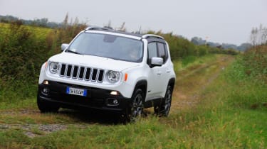 Jeep Renegade off road