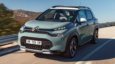 Citroen C3 Aircross - front tracking