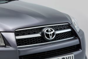 Used Toyota RAV4 - front grille