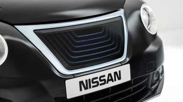 Nissan electric taxi 2015 grille