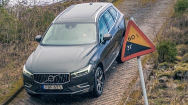 Volvo XC60 ride review - hill