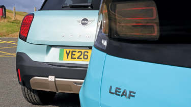 MINI Aceman SE Exclusive - rear with Leaf