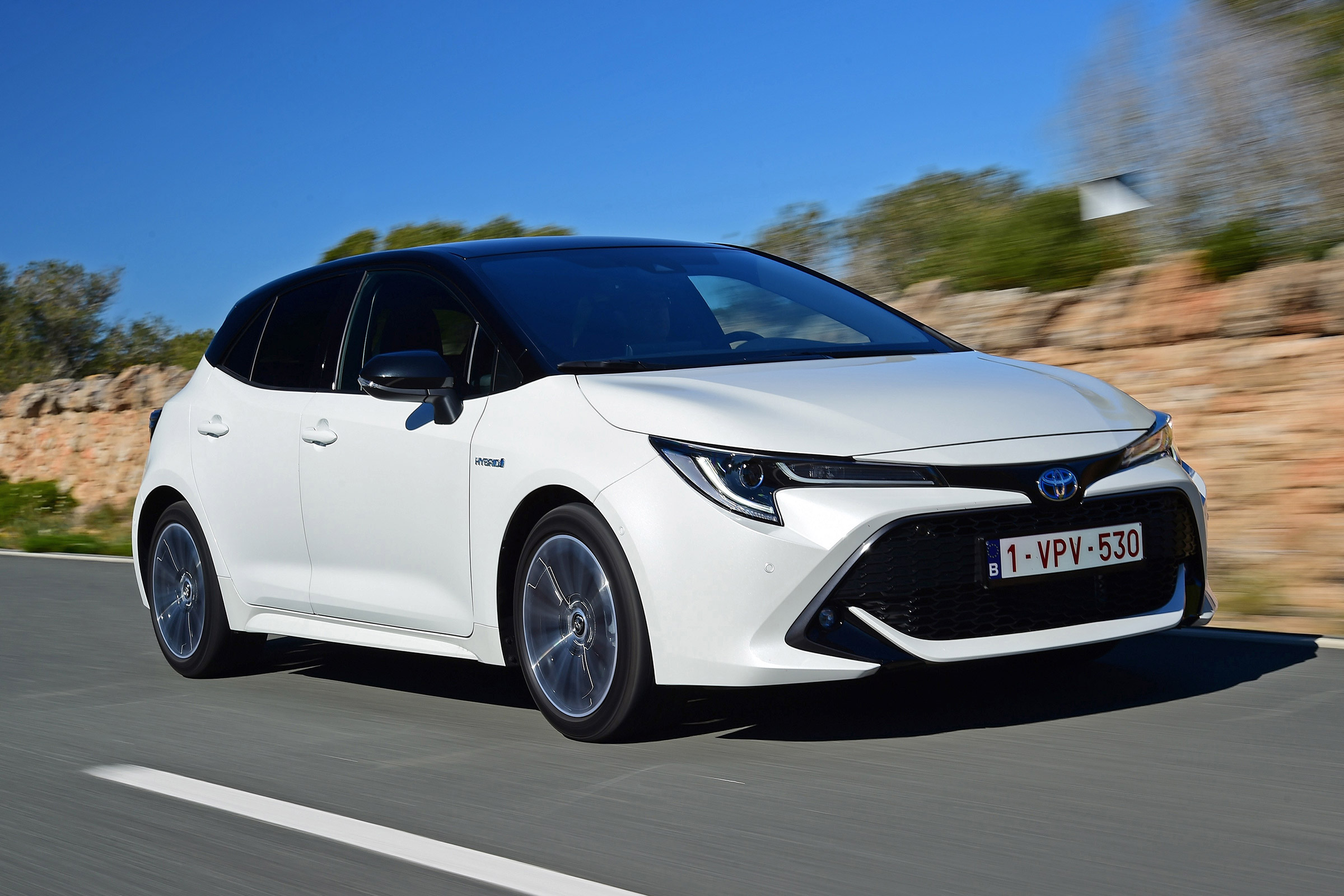 new-toyota-corolla-2019-review-auto-express
