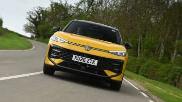 New Volkswagen T-Roc 2026 - front cornering