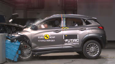 Hyundai Kona - Euro NCAP crash