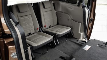 Ford Grand Tourneo Connect 2013 rear seats