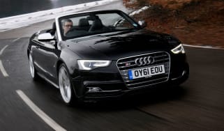 Audi S5 Cabriolet front tracking
