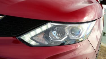 MG GS vs rivals - Nissan Qashqai headlight
