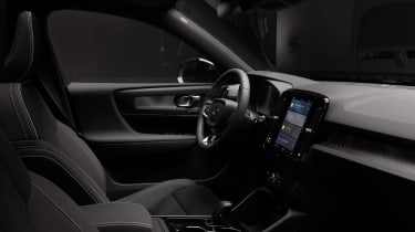 Volvo EC40 Black Edition - interior 