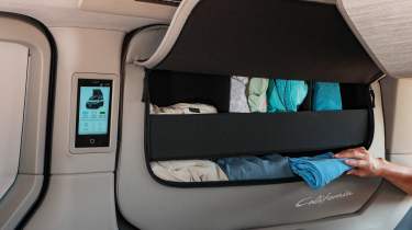 Volkswagen California - bedding