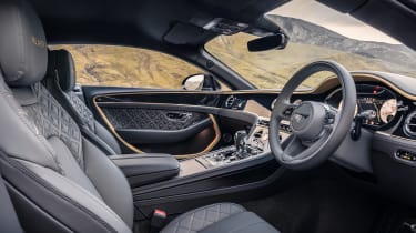 Bentley Continental GT Mulliner Blackline - interior