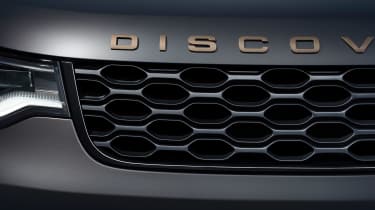 Land Rover Discovery Tempest - grille