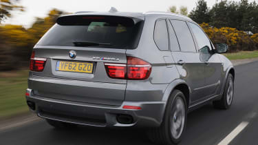 BMW X5 M50d rear action