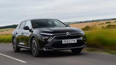 Used Citroen C5 X - front tracking