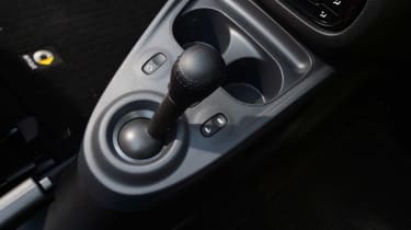 Convertible megatest - Smart ForTwo Cabrio - gear lever