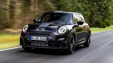 MINI JCW 1TO6 Edition - front tracking