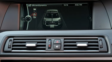 BMW 520d Efficient Dynamics reversing camera