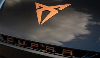 Cupra Born - front badge