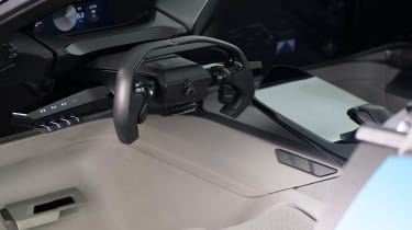 Peugeot Instinct Concept - steering wheel
