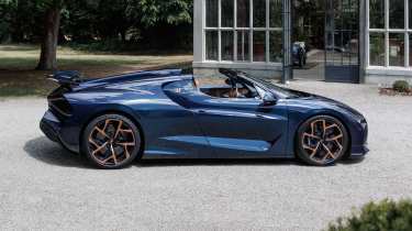 Bugatti Mistral - side static