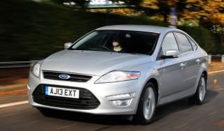 Ford Mondeo front tracking 