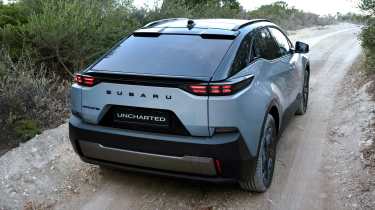 Subaru Uncharted - rear