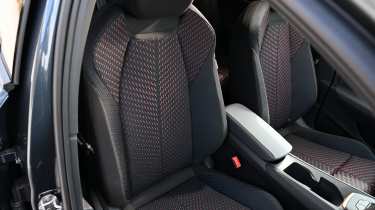 Cupra Raval - seats
