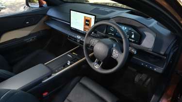 Lexus ES UK - dash