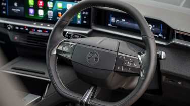 Vauxhall Grandland Hybrid - steering wheel