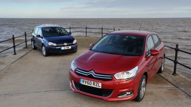 Citroen C4 vs Volkswagen Golf