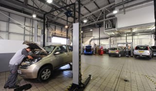 Main dealer servicing