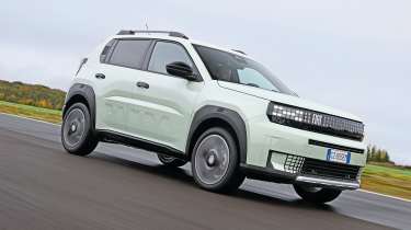 Fiat Grande Panda - front 3/4