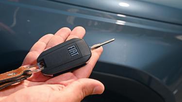 Fiat Grande Panda Hybrid - key