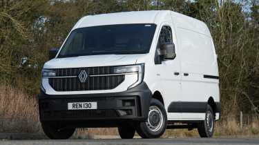 Renault Master diesel - static