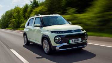 Hyundai Inster - front tracking